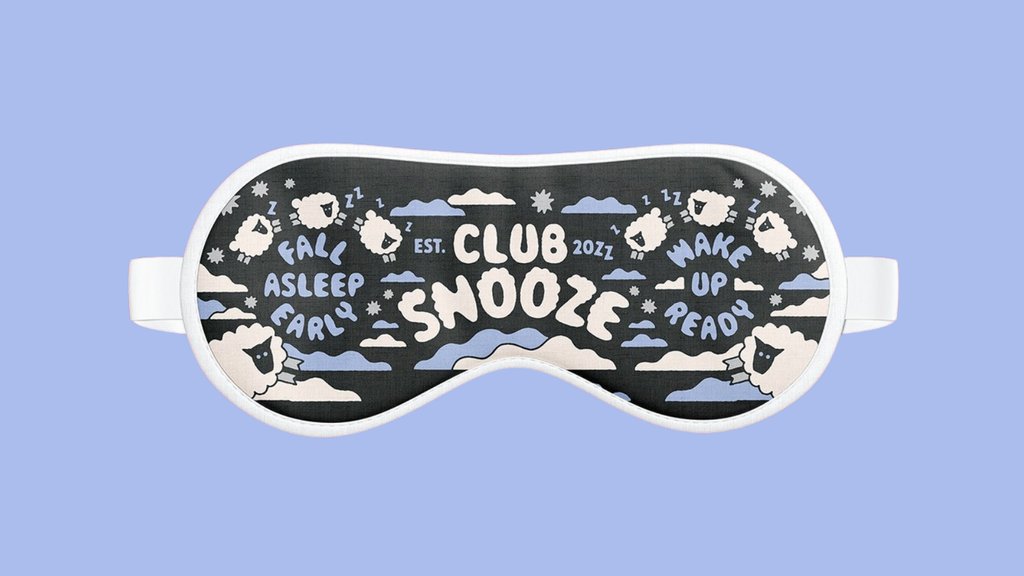 You snooze, you WIN 😴 Enter our #giveaway to win a custom sleep mask!

How to enter:
☁️ Like this tweet
☁️ Follow <a href="/MattressFirm/">Mattress Firm</a>
☁️ Tag a friend in the comments

For full terms &amp; conditions, click here: mattressfirm.com/blog/uncategor…
