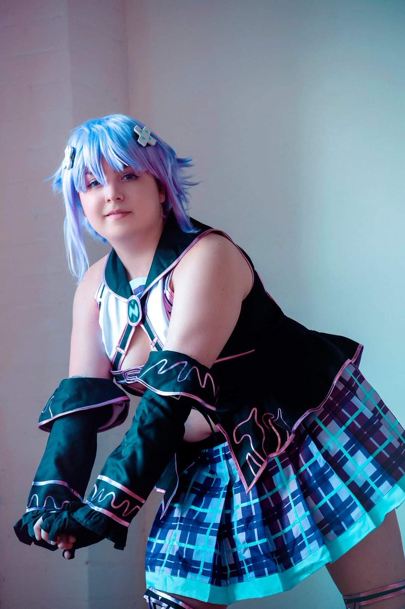 SashkinzTV's tweet photo. Have a Neptastic weekend!
Photographer: @LXE_photo
Wig: @ArdaWigsCanada
Contacts: @askUNIQSO
#cosplay #cosplayer #photooftheday #cute #curvy #lxephoto #sashkinz #twitchstreamer #gamergirl #toronto #videogame #hyperdimensionneptunia #neptuniavirtualstars #neptunia #neptune https://t.co/0i66GTNJcF