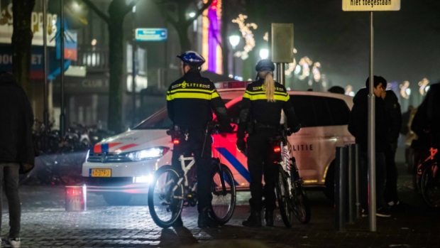 [Extra] Taakstraf voor portiers van club in Hilversum na geweld: 'Toen de politie er was, zat u werk er op' -  naardernieuws.nl/l/331291