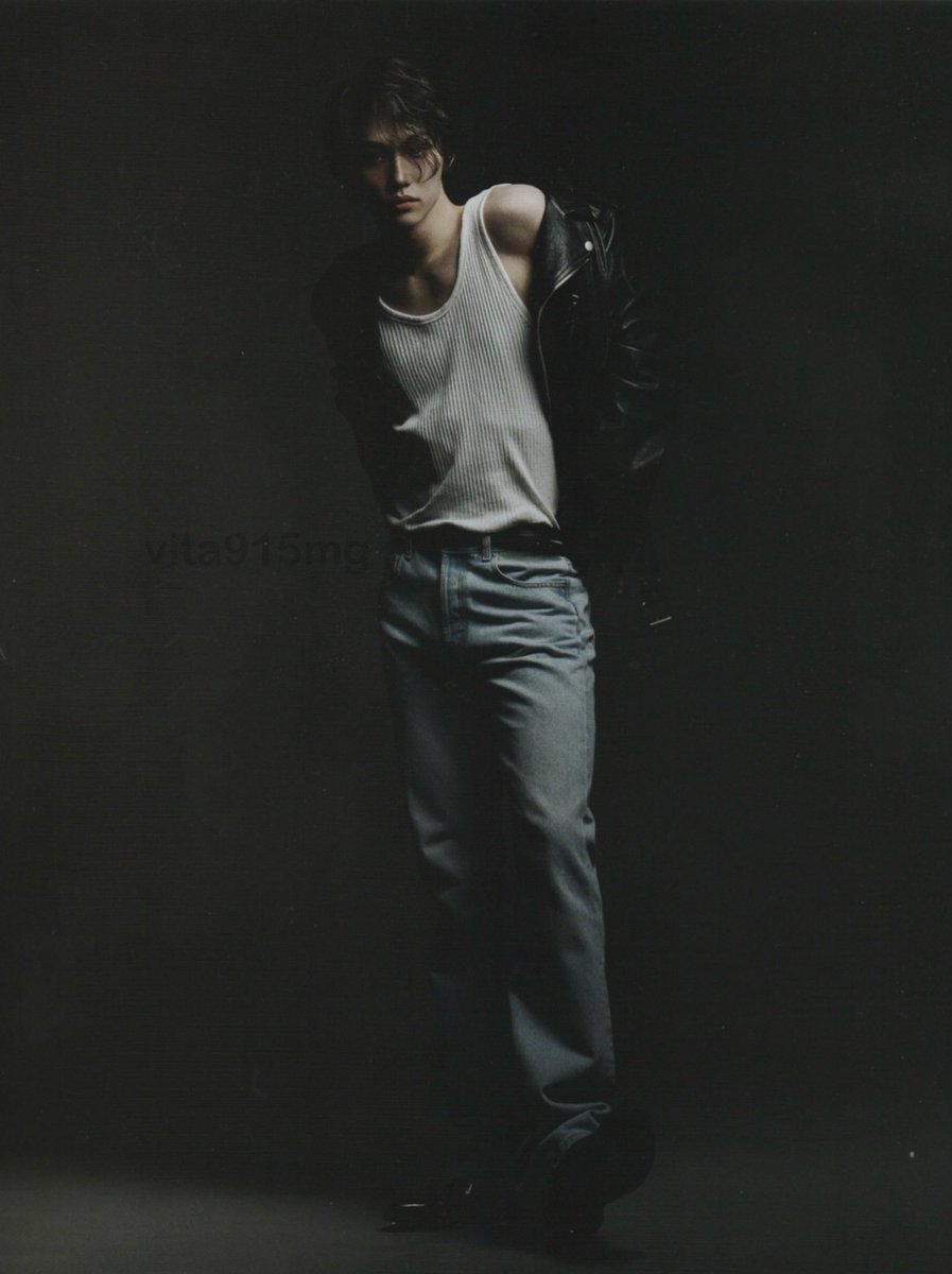 vita915mg's tweet photo. 2024-2월호 VOGUE KOREA #필릭스 스캔 보정(1) https://t.co/1mo0Corpu5