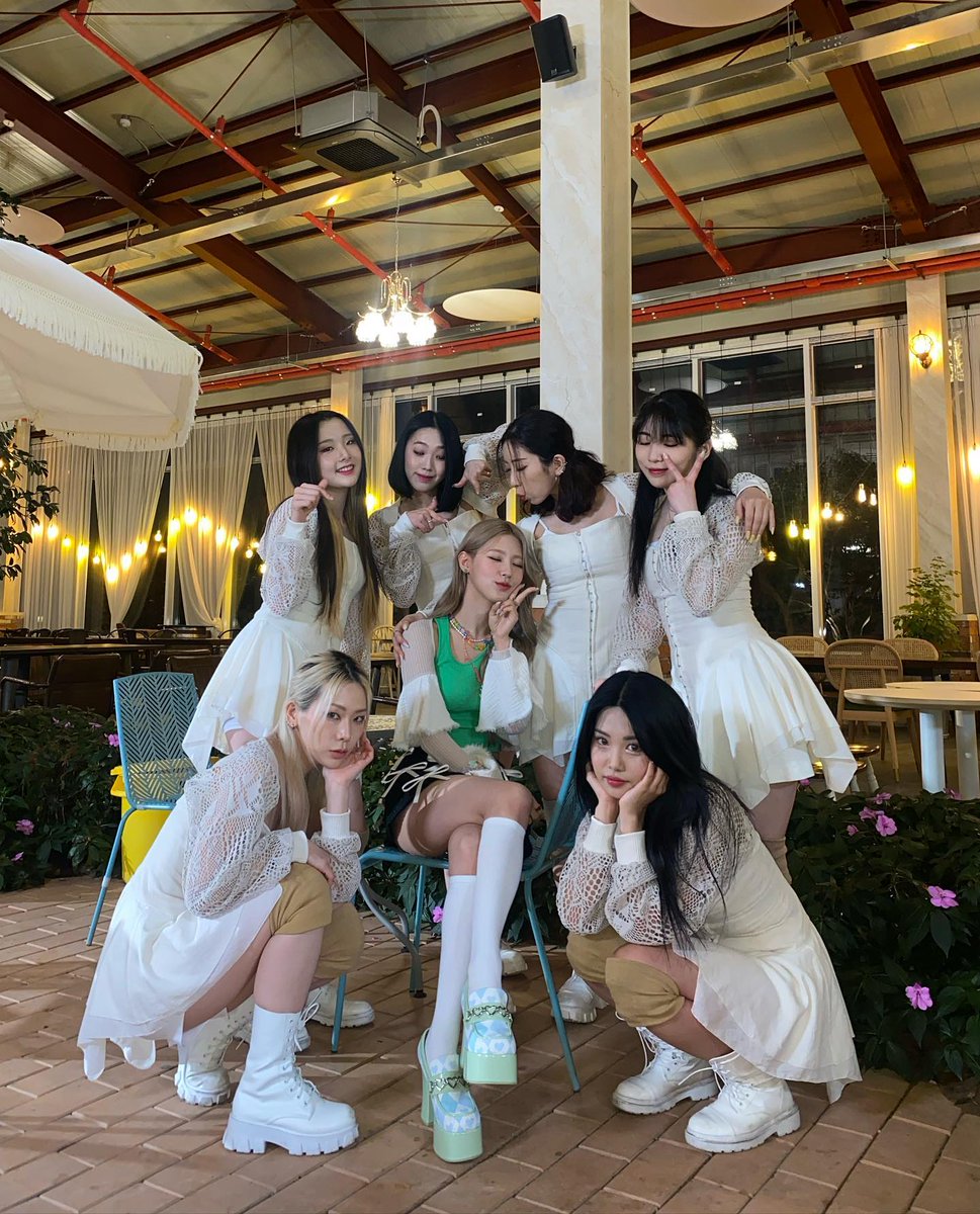 gummiebot's tweet photo. ⠀
⠀        ⠀   #𝚊de𝕝aide is 𝑑ri𝚟ing 🚗 ◌ . 
⠀        ⠀   𝕥o se͟e the 𝓈tars shin𝕚ng 🌟
⠀        ⠀𝕥his is her ⊹ 𝚜tage ਏϊਓ 𝑓rom 𝑑ri𝚟ǝ
⠀⠀             𝚋ǝ𝚑𝕚nd 𝕥he ᡴ ᳞ᴖ 𝚜cǝ𝚗es !
⠀ https://t.co/w7A0m0eu3Z