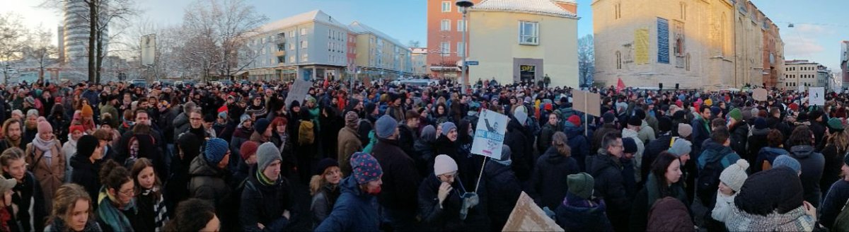 Demo gegen #FCKAFD in Jena. Ganz schön was los.