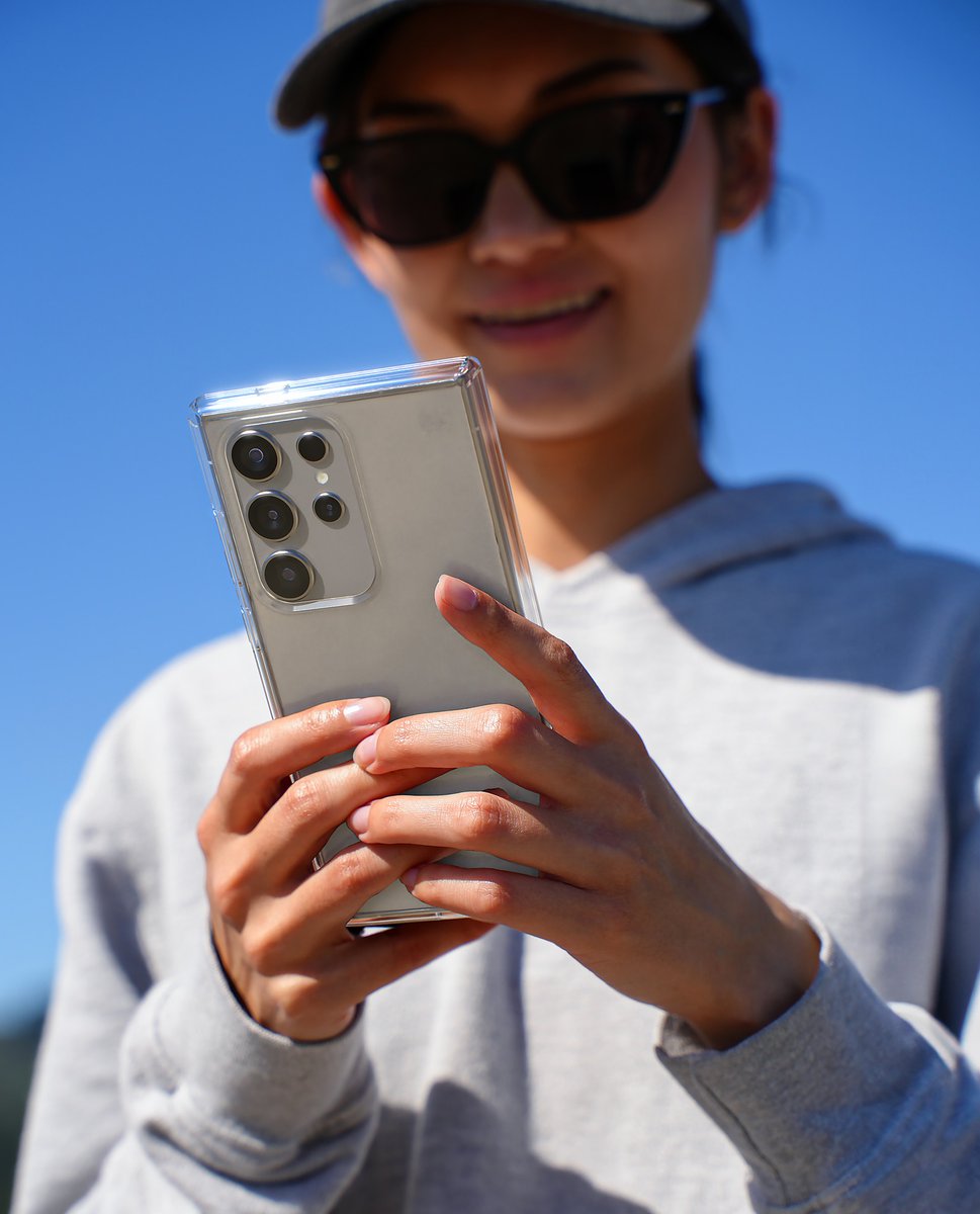 Pochwal się pięknem smartfonem #Samsung #GalaxyS24 Ultra dzięki etui #Speck Presidio® Perfect-Clear, które wykonane zostało w 50% z tworzyw sztucznych pochodzących z recyklingu.

Dowiedz się więcej ▶️ tiny.pl/cbnrn