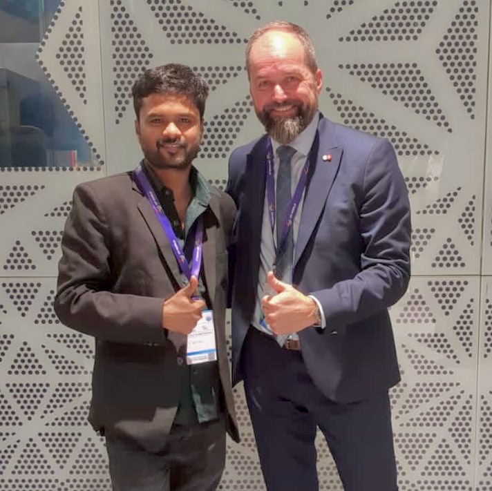 wtitcouncil's tweet image. High-level Talks in Davos Between WTITC Chairman and Swiss Investment Chief

👉🏻 Telugu States Prepare for a Global Economic Showcase in Partnership with Switzerland
👉🏻  World Telugu Investment Summit 2024 Set for May 11-12

#Makthala #TITA #WTITC