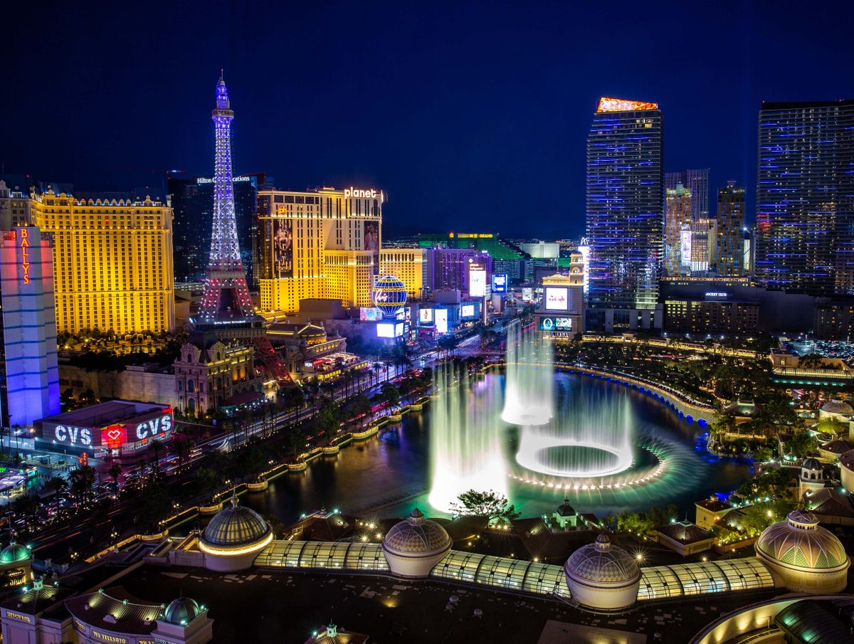 barstoolsports's tweet image. Las Vegas Has Enacted The Greatest Law of All-Time bars.tl/3500497