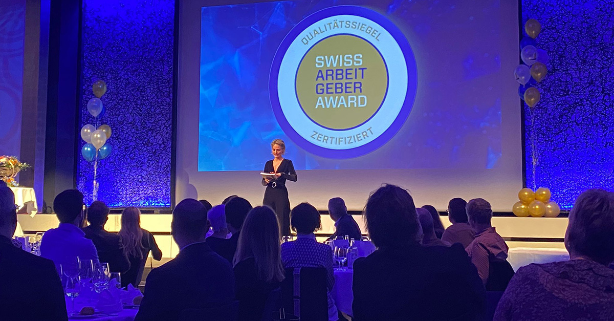 We are honoured to have received the Swiss Employer Award quality seal in the category of companies with more than 1000 employees🏅. We would like to say a big 'thank you!' and remain committed to ensuring a high level of satisfaction among our employees 💙. #swissemployeraward