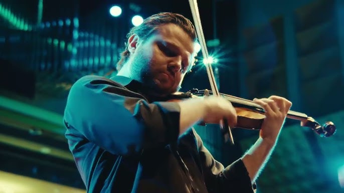 maxinekwokvln's tweet photo. MUST Watch! One of our new @londonsymphony leaders #AndrejPower performing a few minutes of Tchaikovsky with the Royal Stockholm Phil! https://t.co/yfqL4cfQzO… https://t.co/psYp3GVlGf