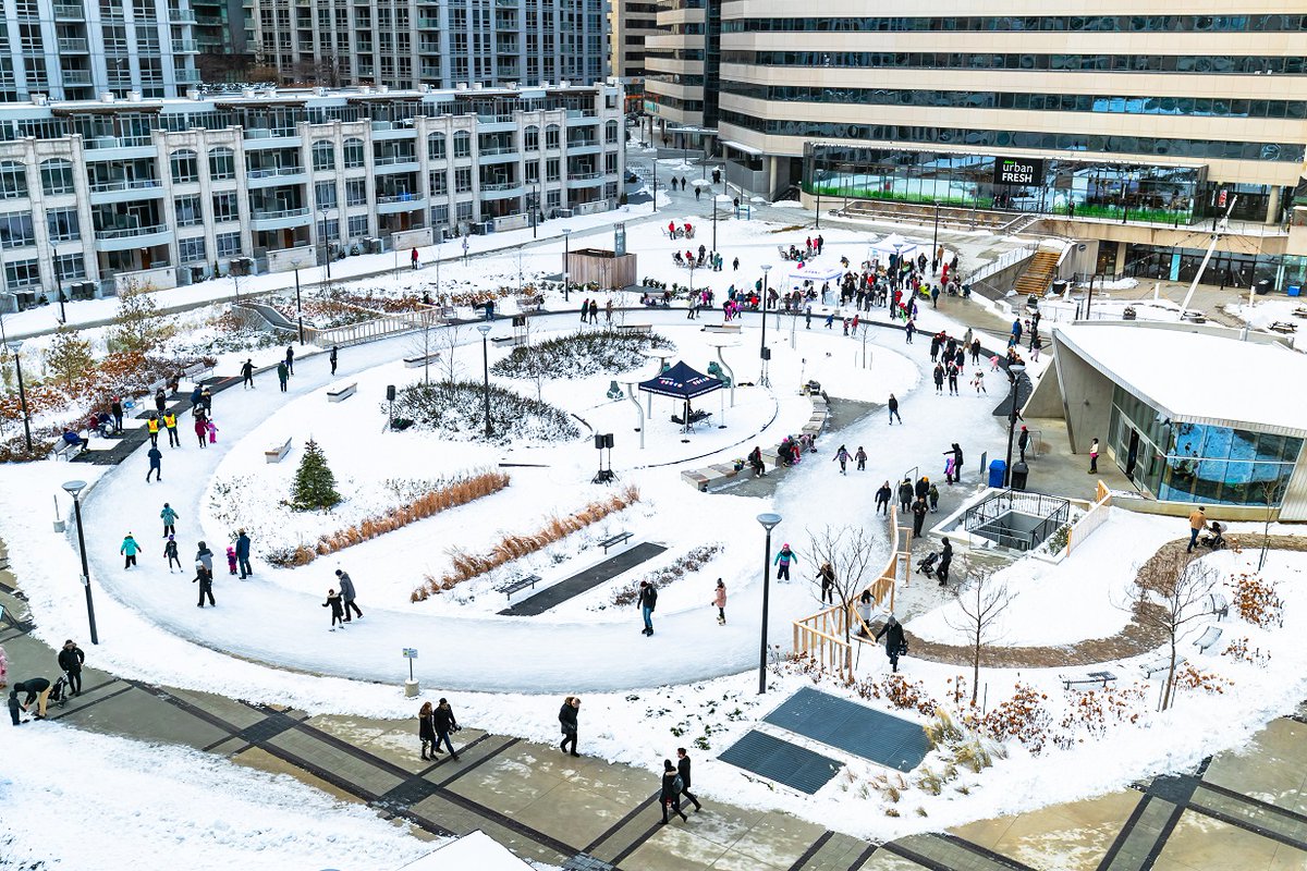 Before you lace up your skates, check toronto.ca/skate for the latest on our outdoor rinks. Stay informed about ice conditions and have a skate day! ⛸️❄️