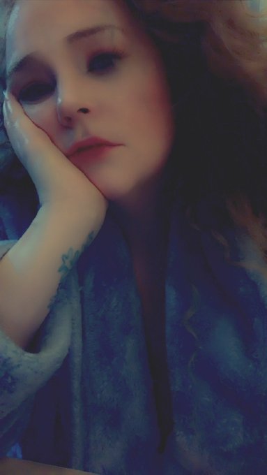 GM feelin blue morning https://t.co/HfqXv4nizm