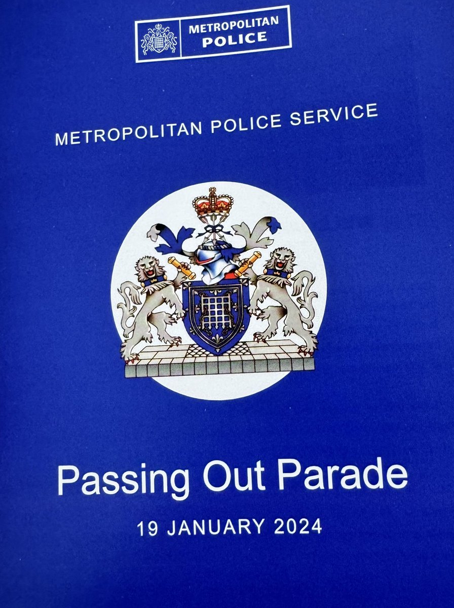 Always a massive honour to attend a passing out parade at Hendon. These officers join their teams next week. A big welcome to @MPSCroydon @MPSSutton @MPSBromley #proud