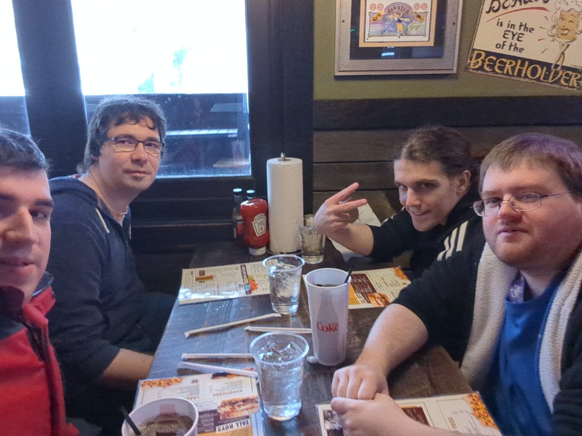 Oh I forgot I had lunch with akiteru, thataintfalco, and zewing back on tuesday