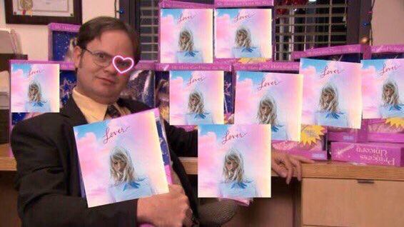 Other people: Lover is her worst album Me: