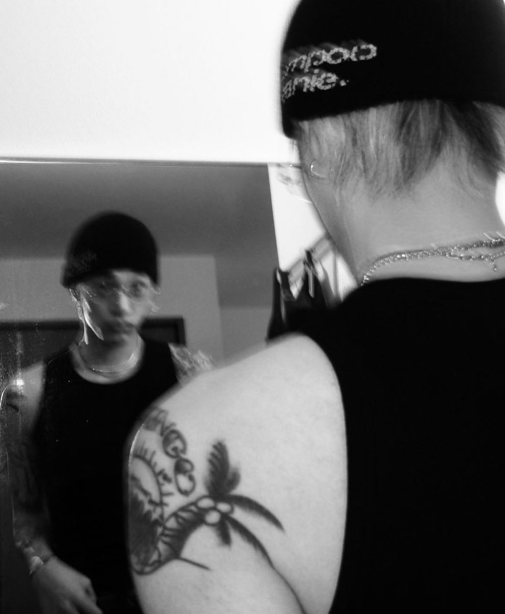 i’ve seen her take down that tequila
down by the liter, i knew i had to meet her.