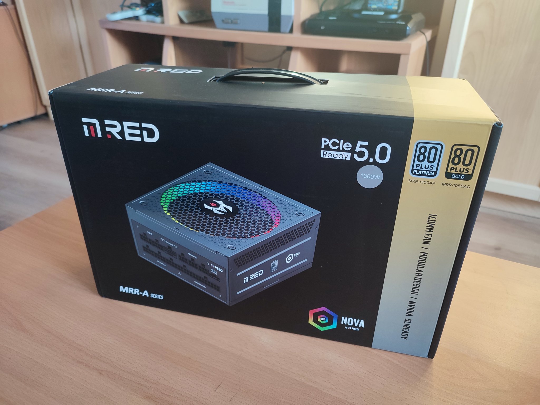 Alimentation M.RED 850W RGB 80 PLUS GOLD