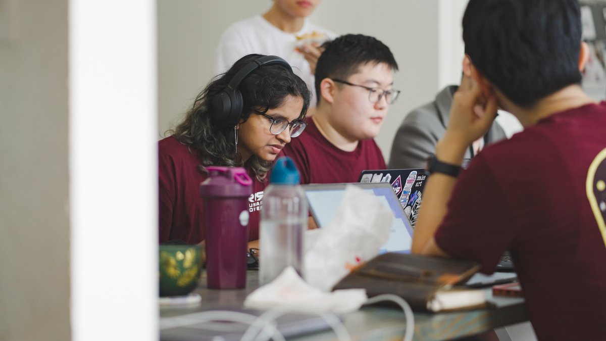 Though the journey didn’t go as planned, the @cmu_iris team’s perseverance was out of this world. In a Florida vacation rental turned mission command center, the moment they received the heartbeat of Iris in space was one they’d never forget. ❤️ ➡️ cmu.is/iris-heartbeat