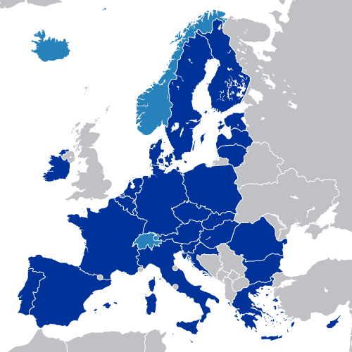 All the Countries in either blue have Free Trade with each other, which makes trade 15% cheaper.

Profit margins are usually 6-10%.

So the UK is completely surrounded by countries it can’t trade with.

This madness costs £2.2bn a week. £320m a day.

£5 per person, per day