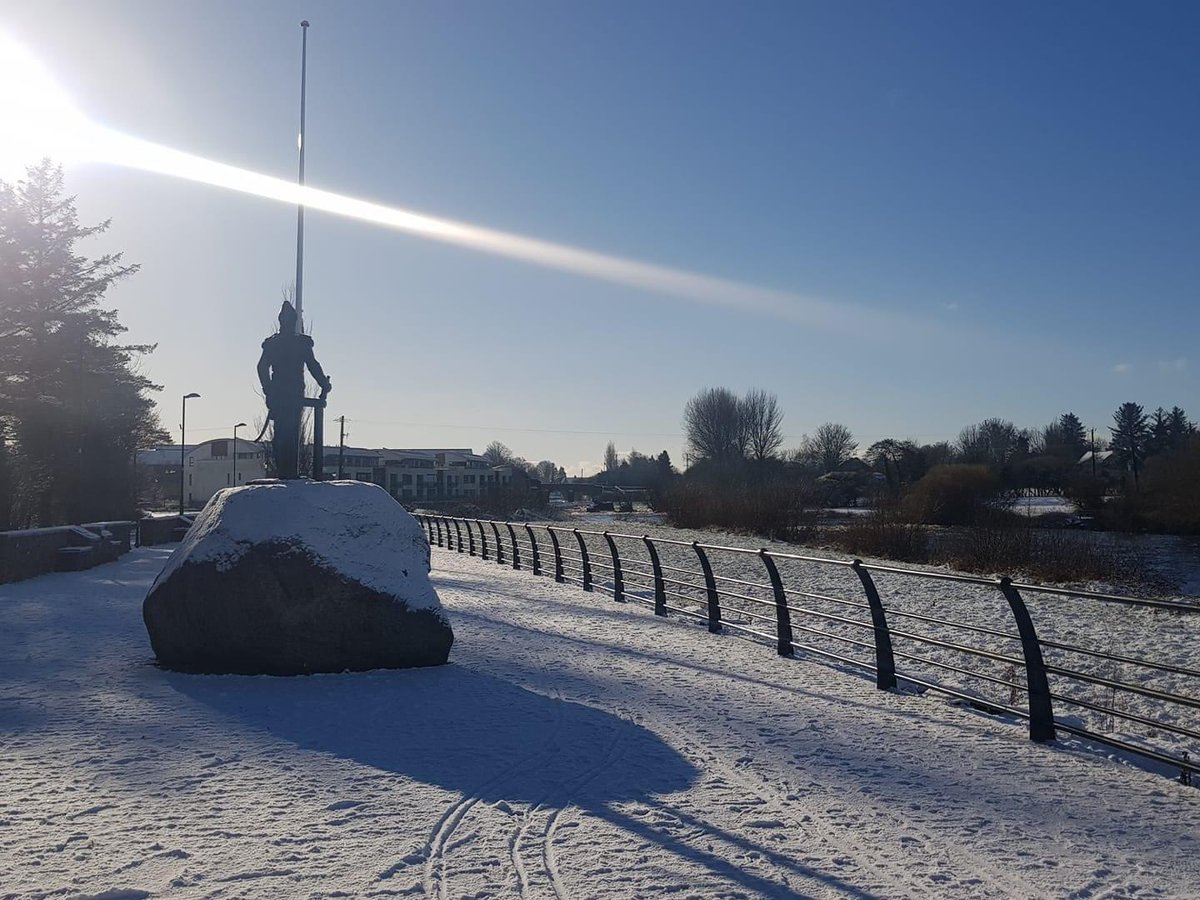 The Admiral looking west towards Argentina in the snow this week
Thank you Andrea Clarke for photo 
#mayo #MayoNorth #EmbajadaArgentina #failteireland #DFA #mayocountycouncil #argentina