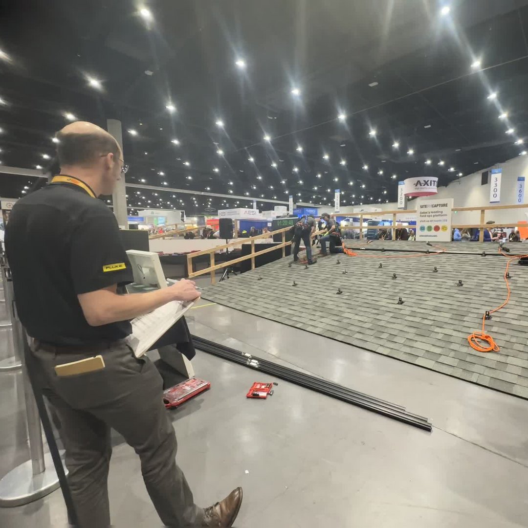 FlukeCorp's tweet image. Our very own Will White was proud to serve as a judge at this year's Solar Games at #ISNAESNA, an exciting #solarinstaller competition where teams build live residential solar and #energystorage systems. 

Impressive submissions from installers made it a tough decision for Will!