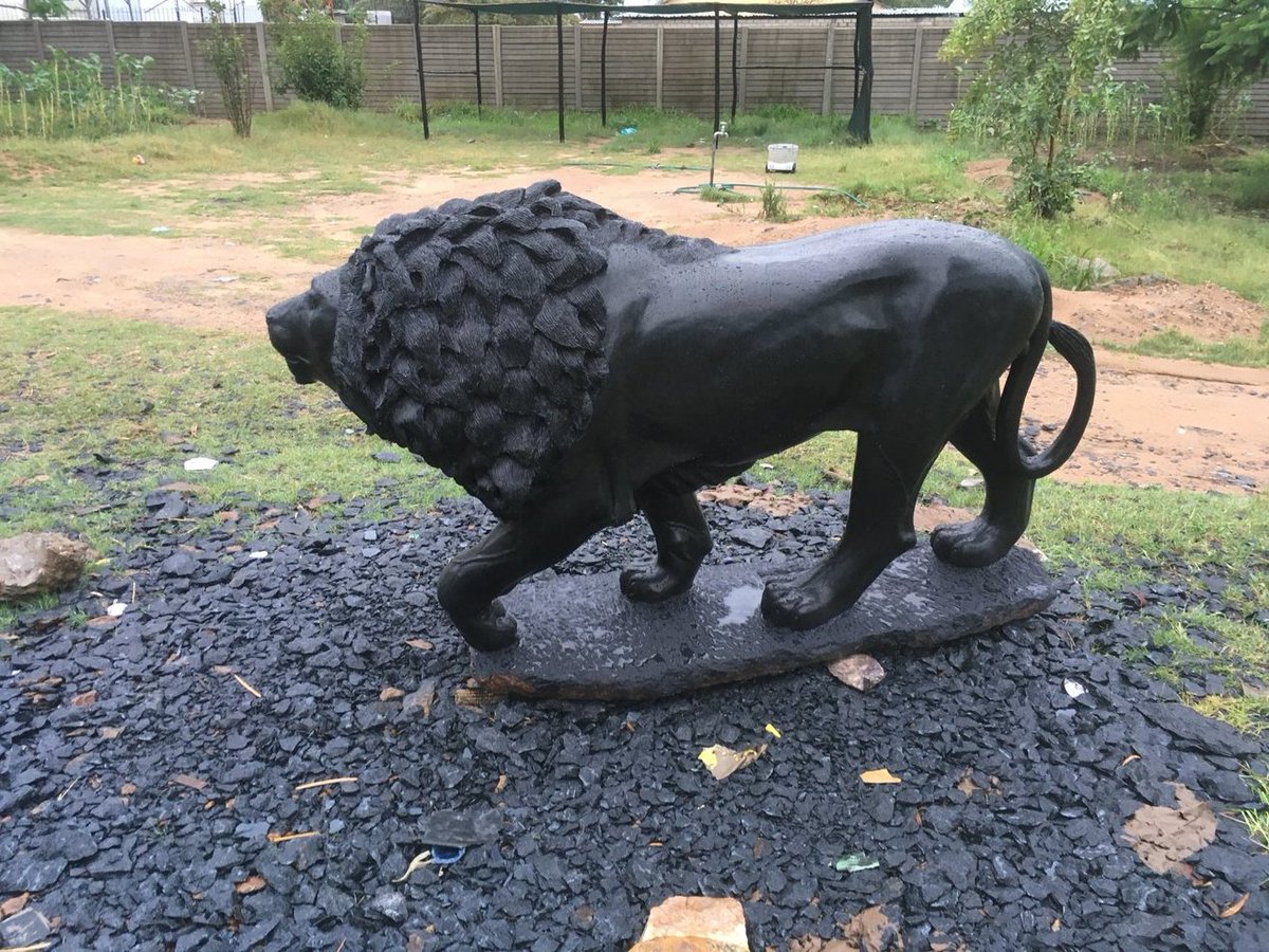 For Sale... 
Size H113cm L204cm
Type of stone spring stone
If interested in any of these products please kindly contact me on