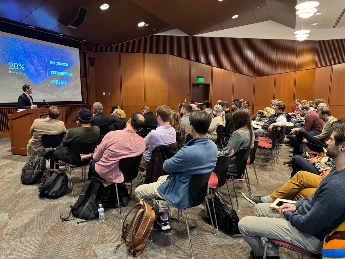 Pioneering an #aerospace enhanced future with the University of Utah Aerospace Hub and @47G_Utah! Thank you to all who attended the aerospace hub town hall. #research @UUtah