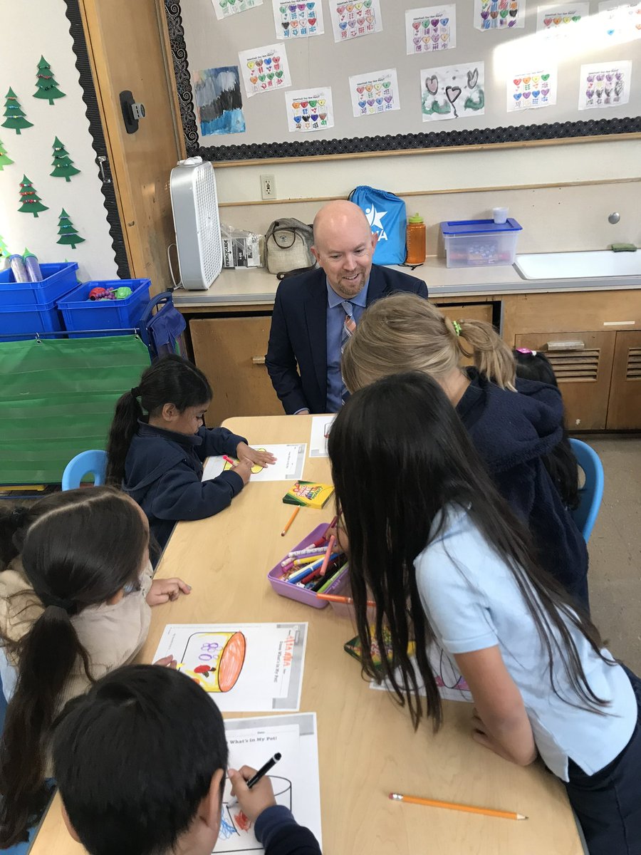 AYA_Programs's tweet image. Expressing gratitude to Michael Funk, the Director of the Expanded Learning Division (EXLD) at the California Department of Education, for his visit to AYA Long Beach WRAP. We greatly appreciated the pleasure of having him with us.

#aya #actionyouthamerica #afterschool #students