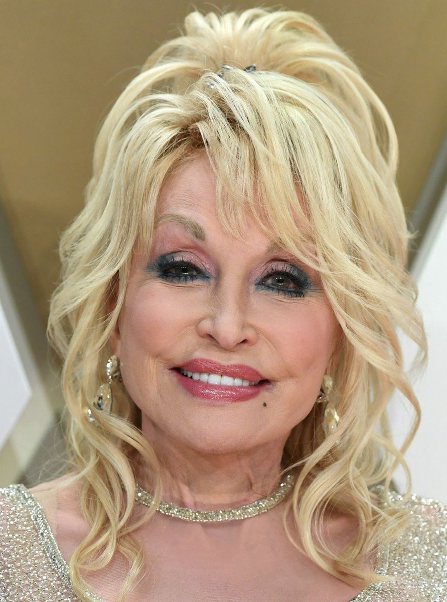 movieshots's tweet photo. 🎶Happy Birthday to the legendary Dolly Parton!
🌟
Did you know?
Dolly has won eight Grammy Awards, has written thousands of songs, and her Imagination Library has donated over 100 million books to children.
Cheers to the queen of country music!🎤🎉
#HappyBirthdayDollyParton https://t.co/4AuH4EFqIf