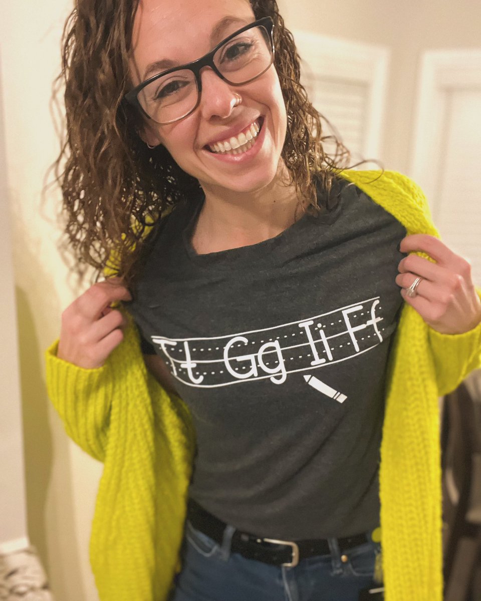🖍️Thank Goodness It’s Friday! 

…it can’t just be me who is excited for the weekend…

🤍What is something that you are looking forward to this weekend? 

#literacy #TGIF #teachershirt #teacherhumor #literacyshirt #teacherootd #friday