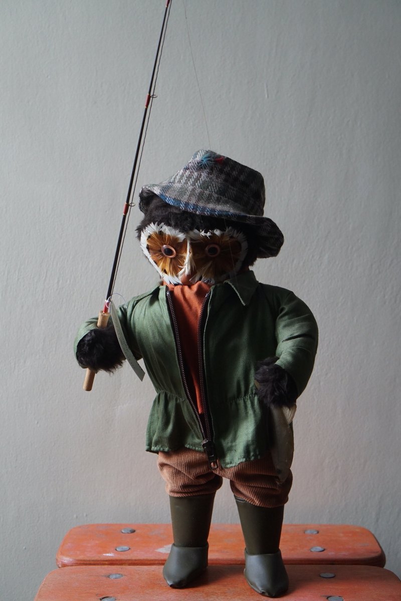 dieworkwear's tweet photo. They also no longer make these dapper owls, but you can sometimes find them (and other vintage A&amp;F stuff) on eBay. 

There's no real space today for an A&amp;F store in its original form. Elite outdoor gear is techy; retailing is different. The world has moved on. https://t.co/hg8TZcrK46