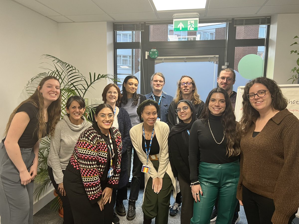 CNWLYAP's tweet photo. Great day today getting together with the YAP leads, YA ambassadors and our lived experience team including our new young adult peer support workers and thinking about our 16-25 year olds discovery courses offer! Exciting stuff @CNWLNHS @CNWLPeerSupport @cnwlrc https://t.co/q812koHmIa