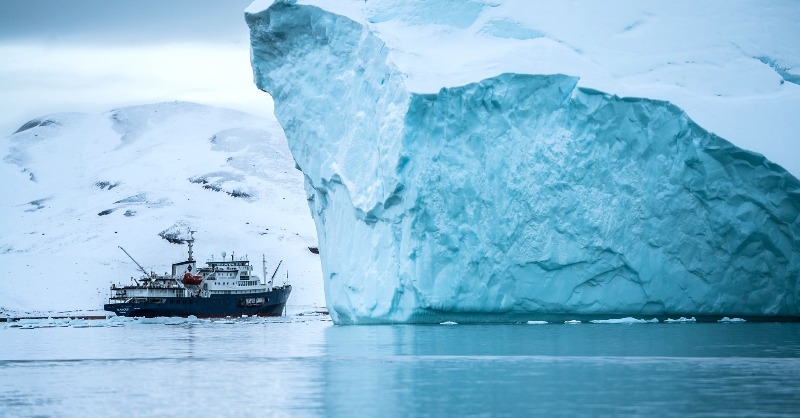 WineBalanced's tweet photo. Sip the European favorite! 🌊✨ Wine Balanced, crafted from natural ingredients sourced from the Arctic waters of Norway, has been a beloved choice in Europe for decades. Elevate your wine experience with the taste of tradition! 🍷🇳🇴 #Arctic #EuropeanFavorite #WineLover https://t.co/4Nw0yn13Cm
