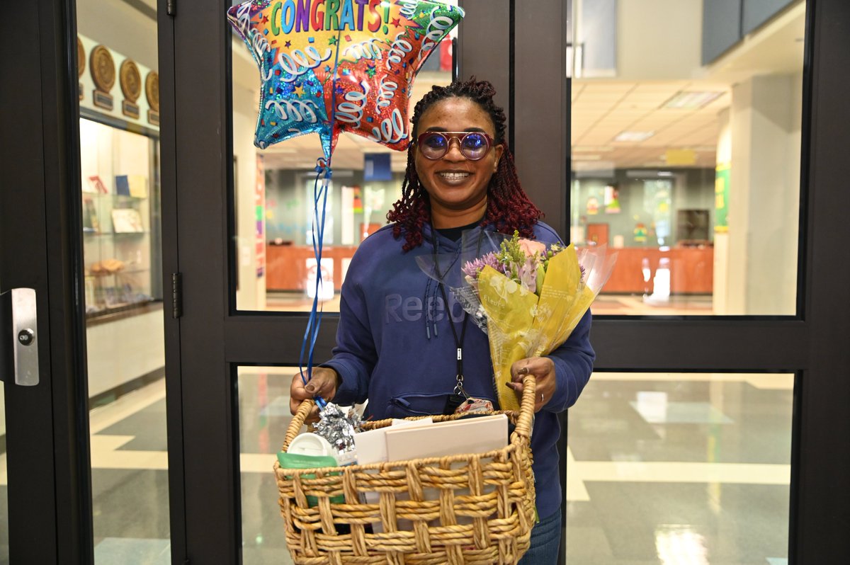 AliefISD's tweet photo. Group 1 Automotive sponsors a Teacher of the Month program for Alief ISD! Teachers are placed in a randomized computer-generated drawing &amp; receive a personalized gift basket!
The winner for January is Kafilat Okusanya, a Teacher at @ajbushelem! 🎉 https://t.co/TzPIaSbvEe