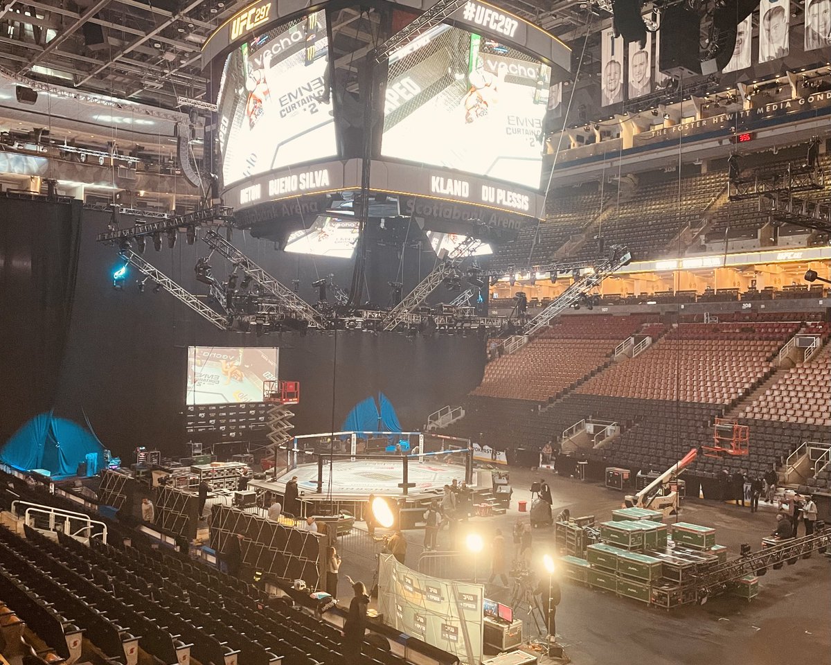 Here is your first 👀 inside ⁦@ScotiabankArena⁩ #UFC297 is tomorrow on ⁦@espn⁩ and ⁦@ESPNPlus⁩ LFG!