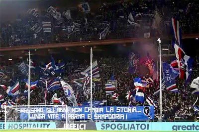 ultras1899_'s tweet photo. Sampdoria - Parme : #LaSud #ultras  #Sampdoria #Samp #SampParma "PASSANO GLI ANNI, NON CAMBIA LA STORIA. LUNGA VITA A PARMA ET SAMPDORIA" #UltrasTito #gemellaggio (19.01.24) https://t.co/pTaAAbY30k