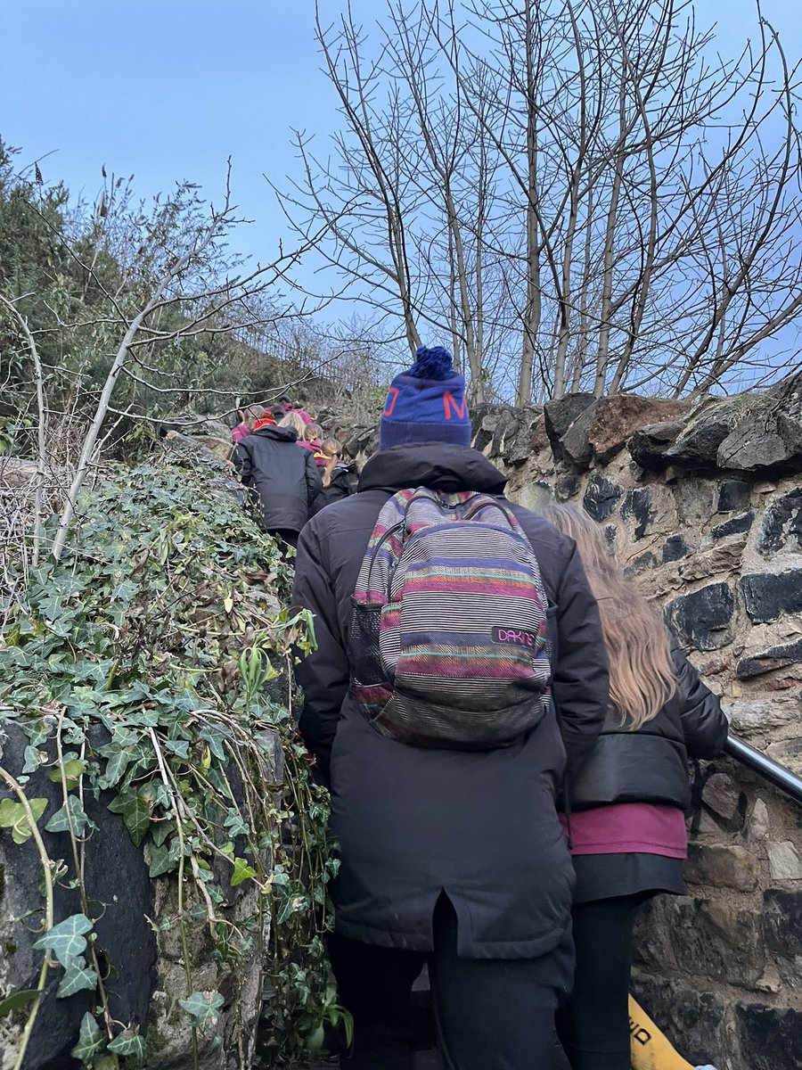 felstedprep's tweet photo. Unfortunately we have had our first set of fixtures cancelled due to frozen pitches today against George Watson’s School. 

Instead we have had some group challenges and a walking tour of the Royal Mile. 

#EdinburghHockeyTour2024 https://t.co/JJcC5574Ip