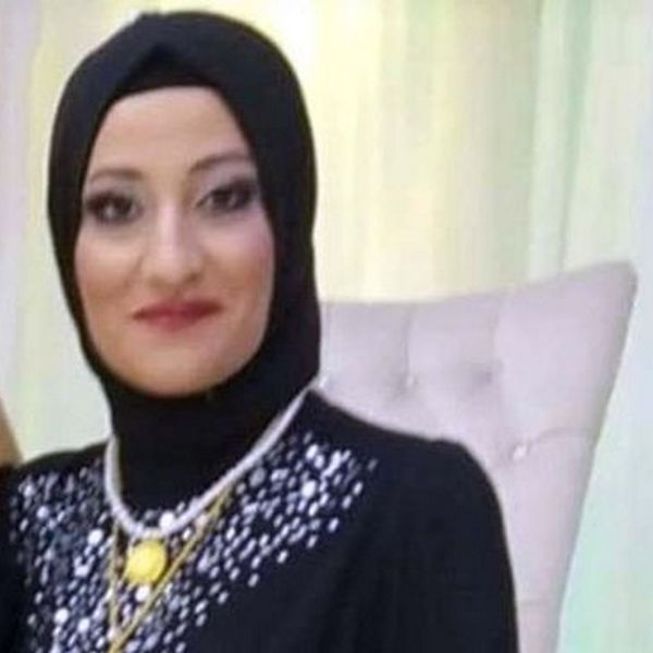 son_olenler's tweet photo. Bahar Karabağ - #ruhunaelfatiha Gaziantep'te, Bahar Karabağ (31), çıkan tartışmada, eşi tarafından başından vurulması sonucu hayatını kaybetmiştir. Ruhuna el Fatiha - https://t.co/66mF6uyxwd https://t.co/rs0rKAUAF3