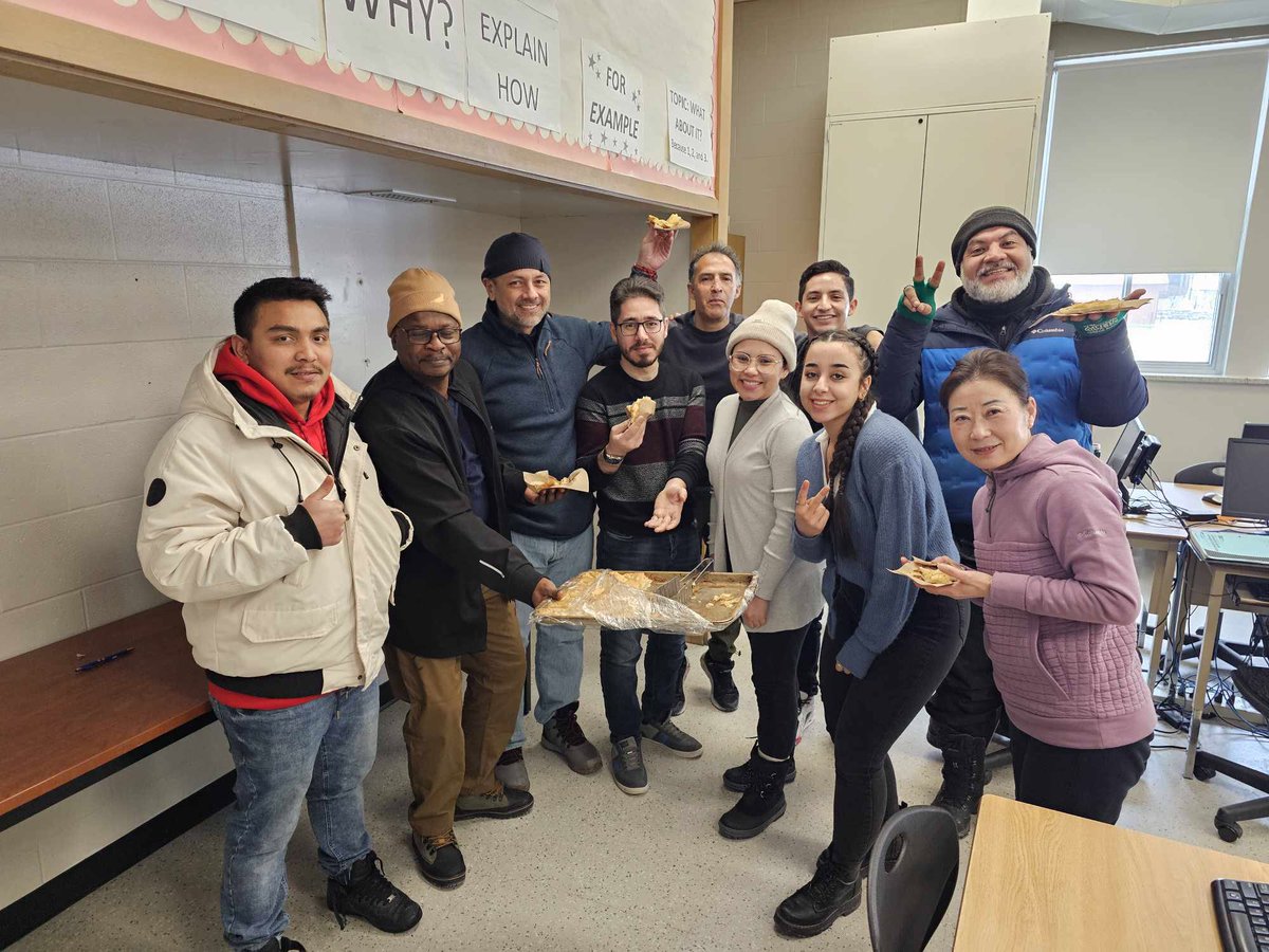 gordonldcsb's tweet photo. Celebrating Friday and staying warm in January. https://t.co/gz4dFqsTQQ