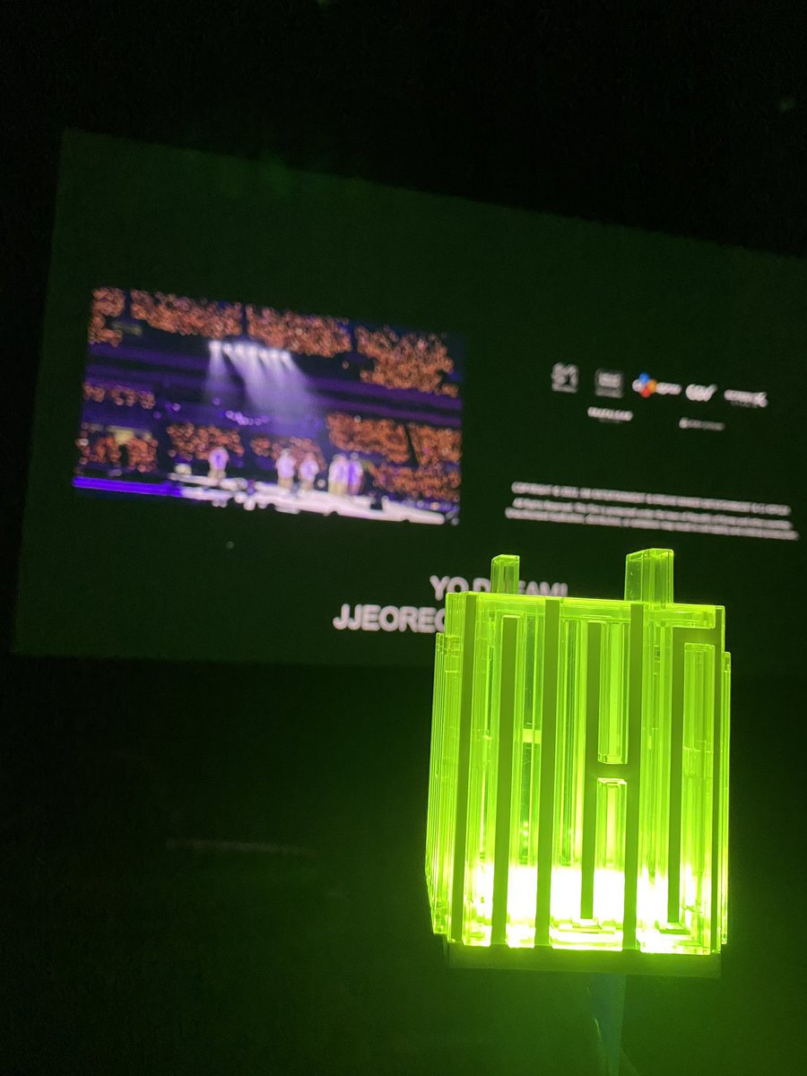 chanminsungbin's tweet photo. WTR LFR PH

NCT 127 lightstick rent for NEO CITY: BULACAN - THE UNITY

 - ₱700 rental fee
 - no sec deposit
 - w/ batteries
 - comes with pouch and freebies from me! >__<
- loc: qc, mm

kindly check first pic for further details

tags: ls neobong concert philippine stadium https://t.co/tIuNlh2lWu