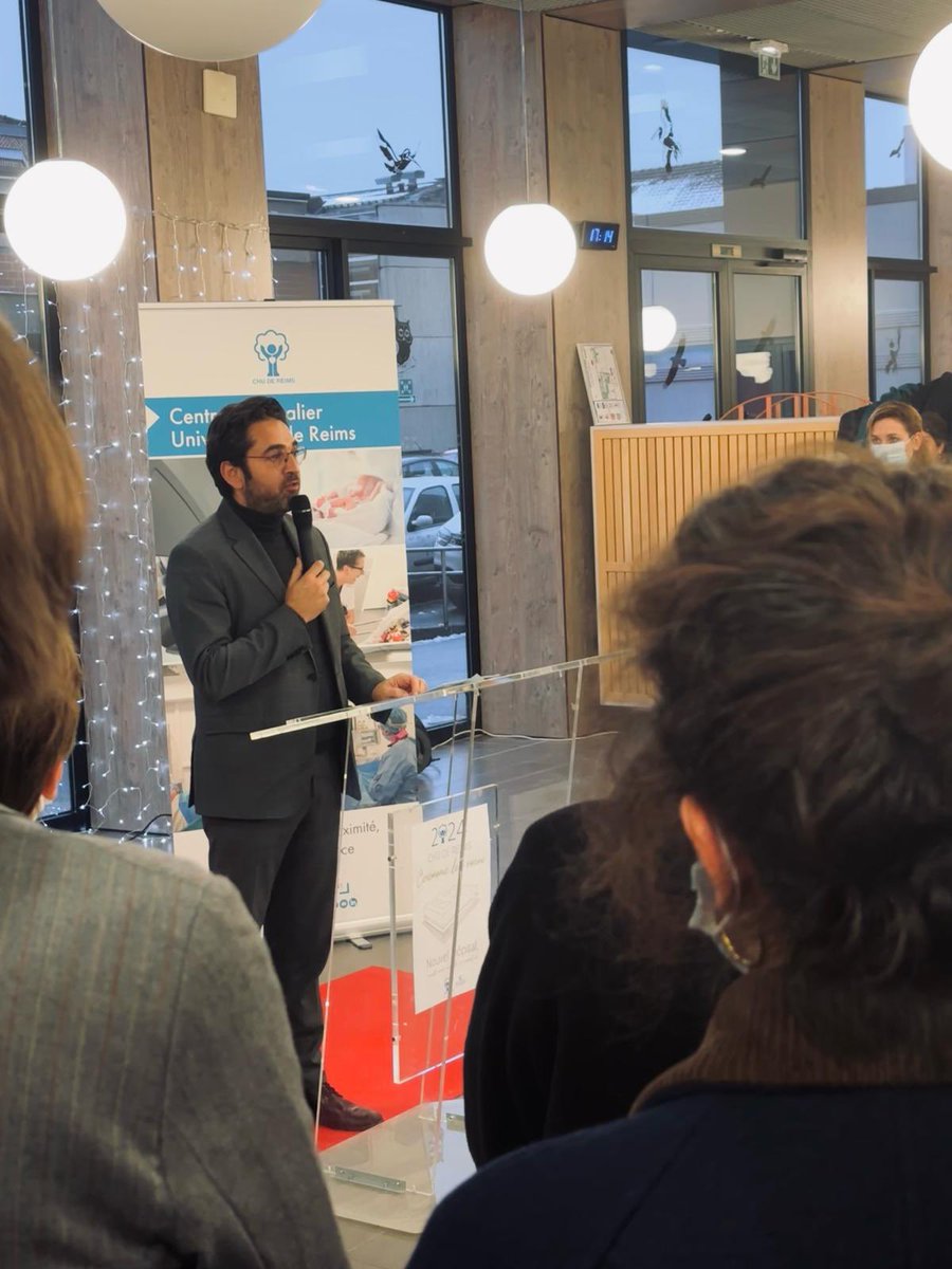 Quel plaisir d’être parmi vous cet après midi, chers agents du <a href="/CHUdeReims/">CHU de Reims</a> ! Pour 2024, formons ensemble une équipe gagnante et que ce fleuron de notre territoire continue à briller comme un phare de la santé, de l’excellence et de l’espoir