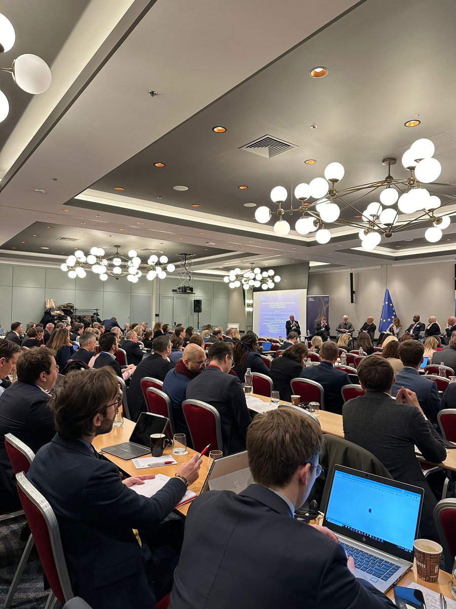 Anissa_Bougrea's tweet photo. Evaluating today's #GlobalGatewaySeminar, it's clear the EU adopts an interest-driven approach in its #devfinance. Tagline: Countering rising geopolitical competition (China) by strenghtening cooperation #TeamEurope & mobilising private finance by aligning Trade & Development. https://t.co/cv8D5i0pjg