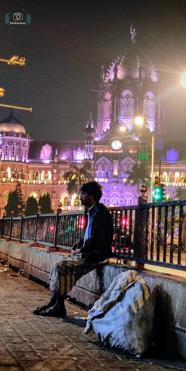 bazkinazar's tweet photo. Reality.... Other side of the RUNNING MUMBAI CITY 

@XiaomiIndia @Xiaomi @RedmiSupportIN @RedmiIndia  

#bazkinazar #photography #redminote10pro
#photooftheday #fridaymorning #fridaymorning #FridayFeeling #FridayVibes #ArtistOnTwitter #WeekendVibes #Mumbai https://t.co/F8kdusSQze