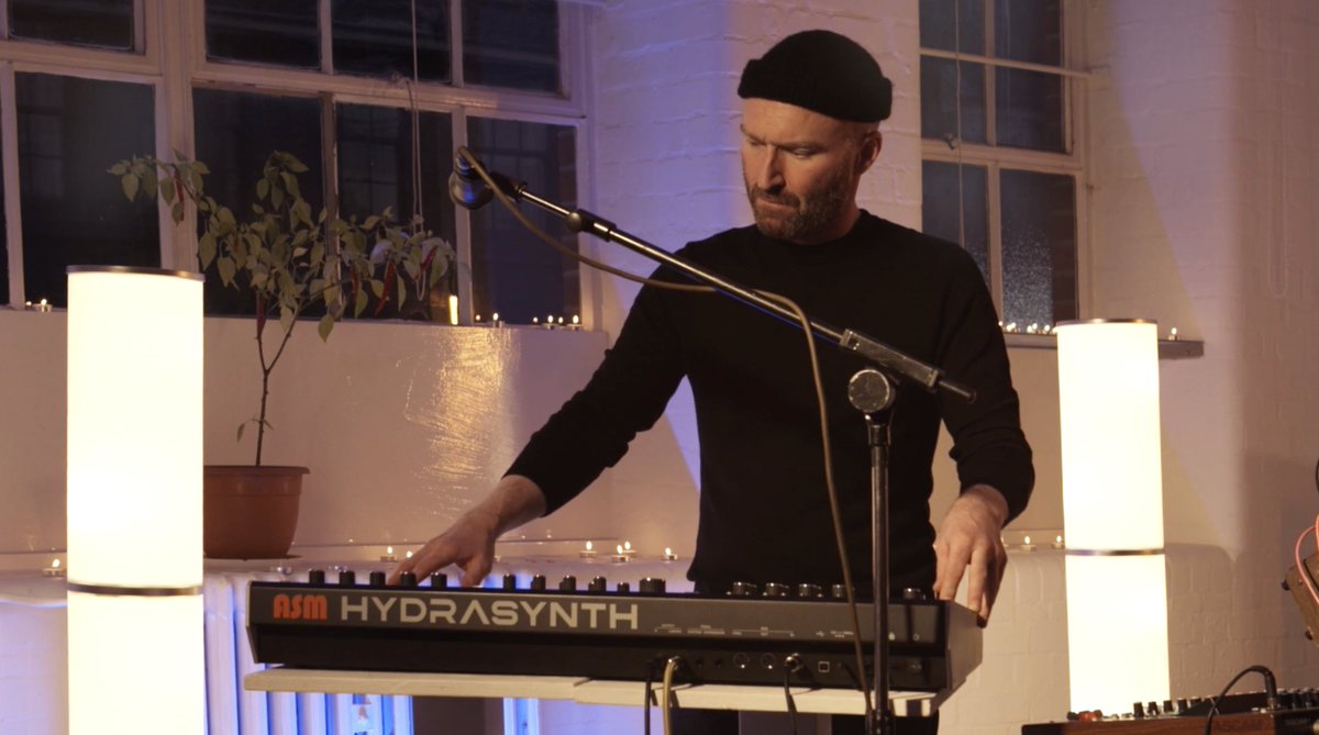 Lomond Campbell - The full live session. Watch now for free - electronicsound.co.uk/video/esls012-… <a href="/LomondCampbell/">Lomond Campbell</a>