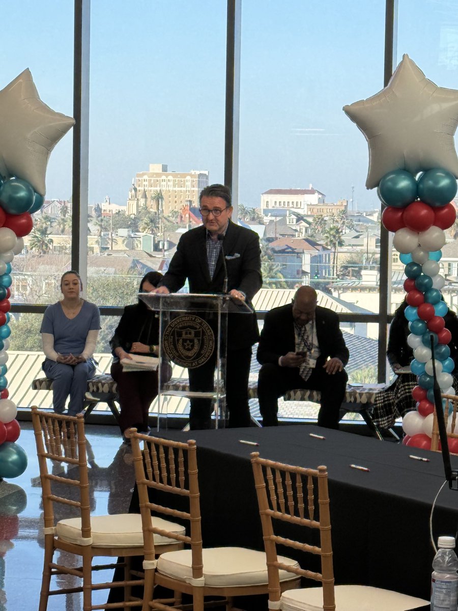 JochenReiser's tweet photo. Today, we are celebrating our newly accepted candidates for our Apprenticeship Program which is recognized for ⁦@utmbhealth⁩ by Mr. James Carnes from US State Department of Labor. 🎈
We wish all candidates a great start while they earn and learn ! https://t.co/IyKDs00qh1