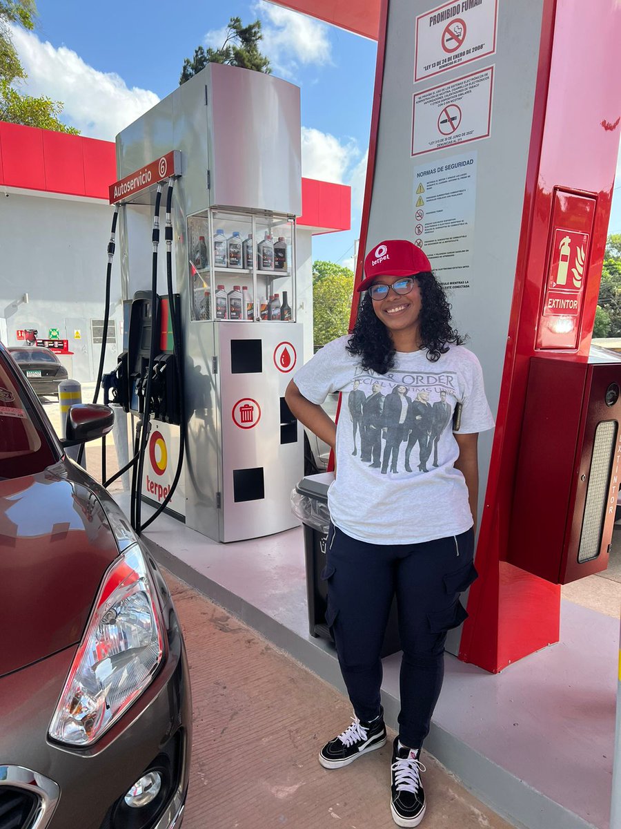 terpelpanama's tweet photo. Este 2024 continuamos creciendo para llegar a cada rincón del país 🤩. Te invitamos a conocer la NUEVA Estación Terpel La Mitra, tu nueva #ParadaOficial para cargar de energía tu vehículo ⛽
⛽ Autoservicio
🤩 Friend Terpel
☝ Flotas Terpel
🌞 24 horas
🔧 Lubricantes Terpel https://t.co/gnnoKindyc