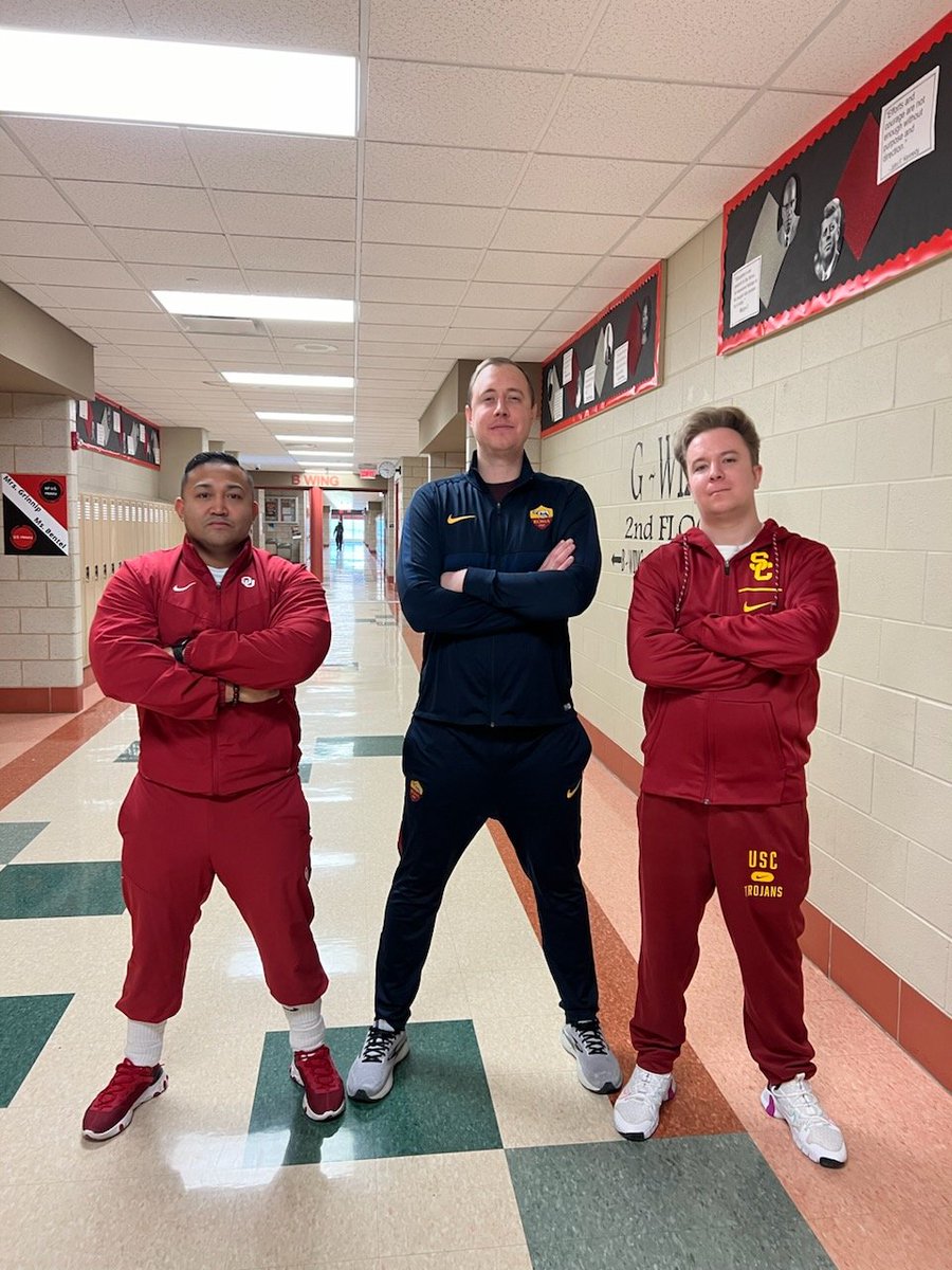 MrCostabile's tweet image. "A tradition like no other." #JumpSuitJanuary