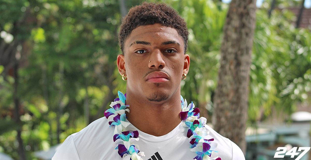 #Texas CB signee Santana Wilson excited for his future in Austin 

247sports.com/college/texas/… #HookEm