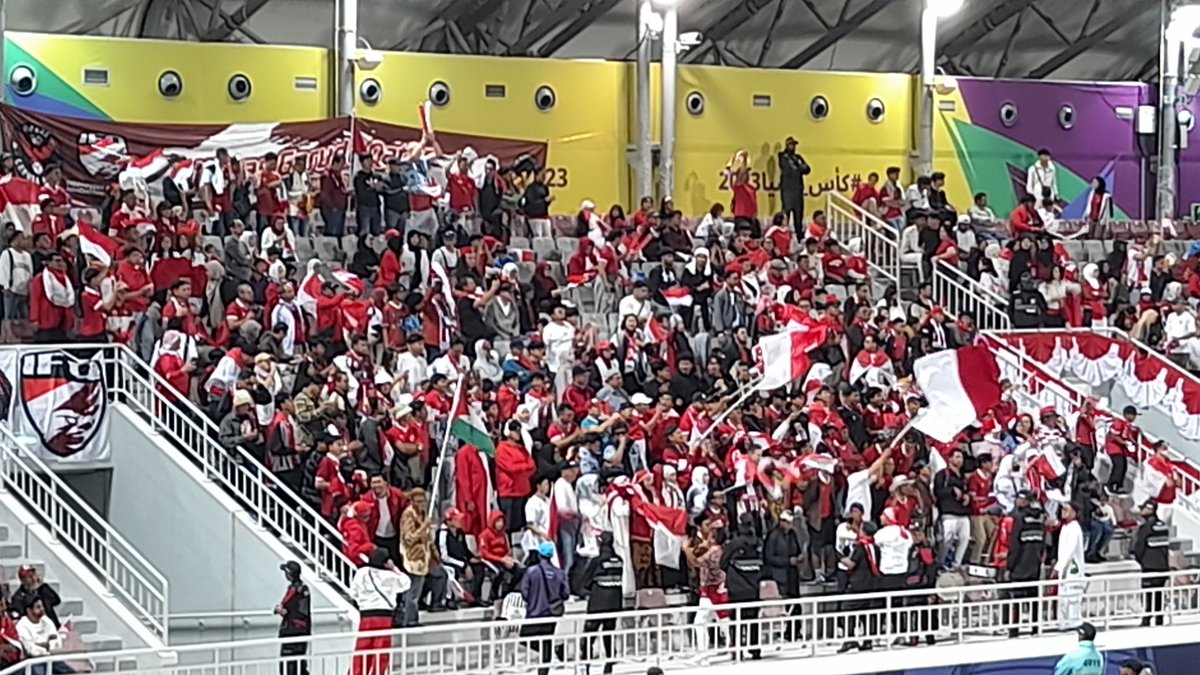 Colin Dunn tweet media