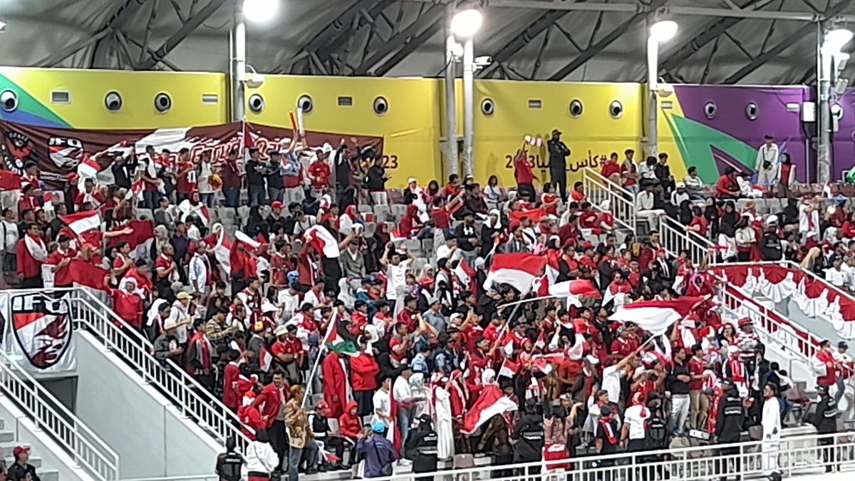 Colin Dunn tweet media