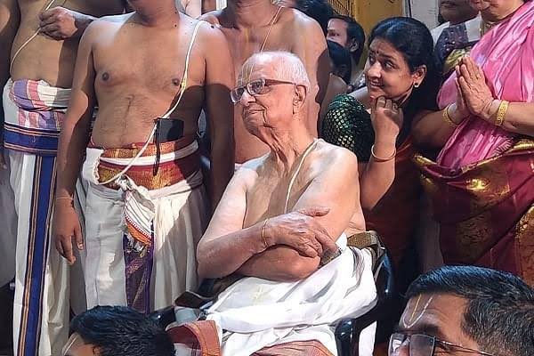 Ehedengeyyy's tweet photo. He is Sri. Kesavan Parasaran, the 97 year old Advocate who won the Ram Janma Bhoomi case. 
Always thankful to him 🙏

రాముడిని గెలిపించిన ధీరుడు 🙏
#Parasaran https://t.co/xVcTzGBmFp