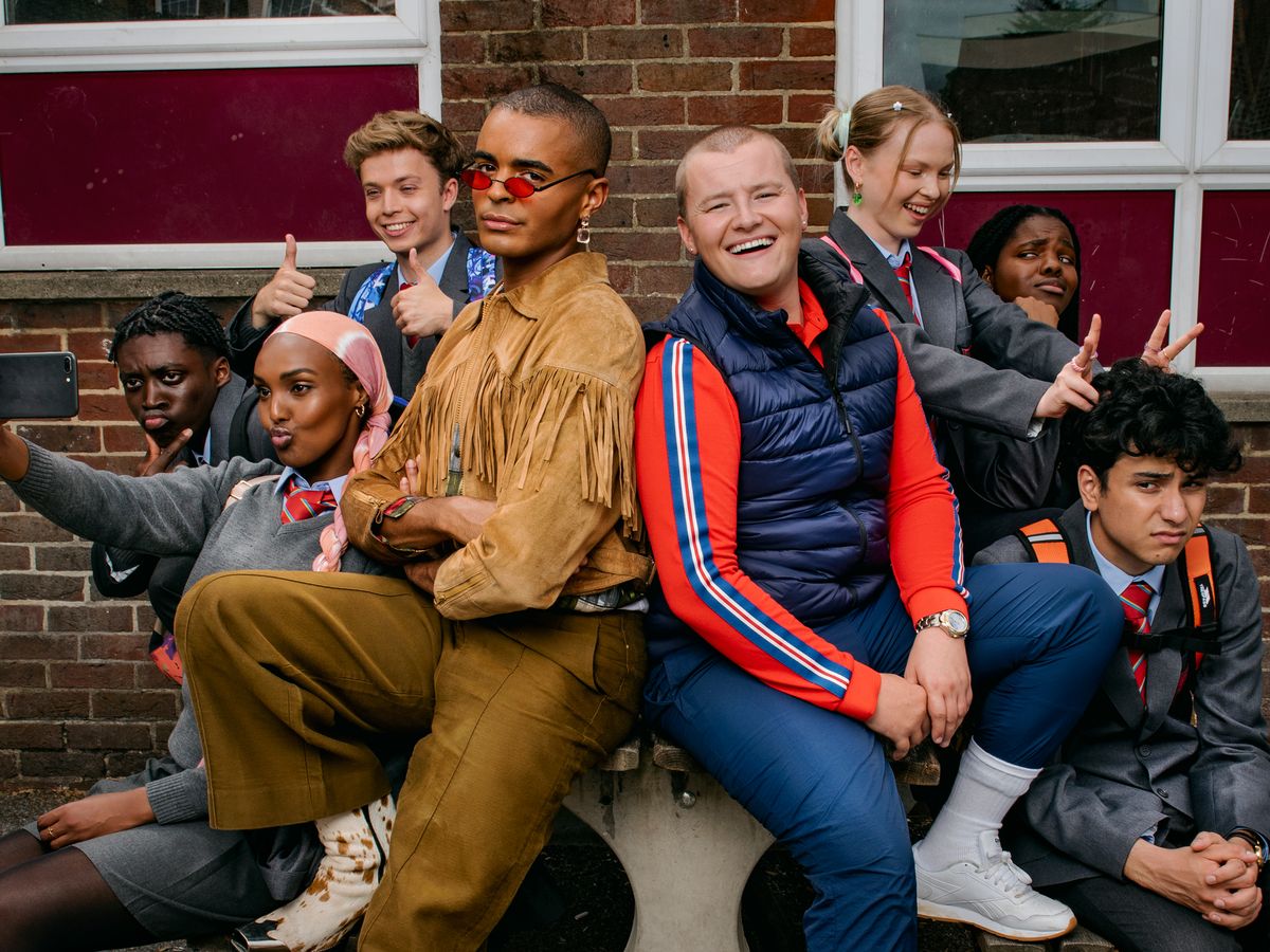 ITG_Ltd's tweet photo. Time for class.📚

#BadEducation Season 5 episode 3 is on @bbcthree at 9:30pm. Catch the kids in their usual antics as a new PE teacher is introduced to the school.

⭐️ @charliewernham, @vickipepperdine, #NeilLinpow
🎥 Executive Producer: #SarahFraser https://t.co/v0em4Jiozq