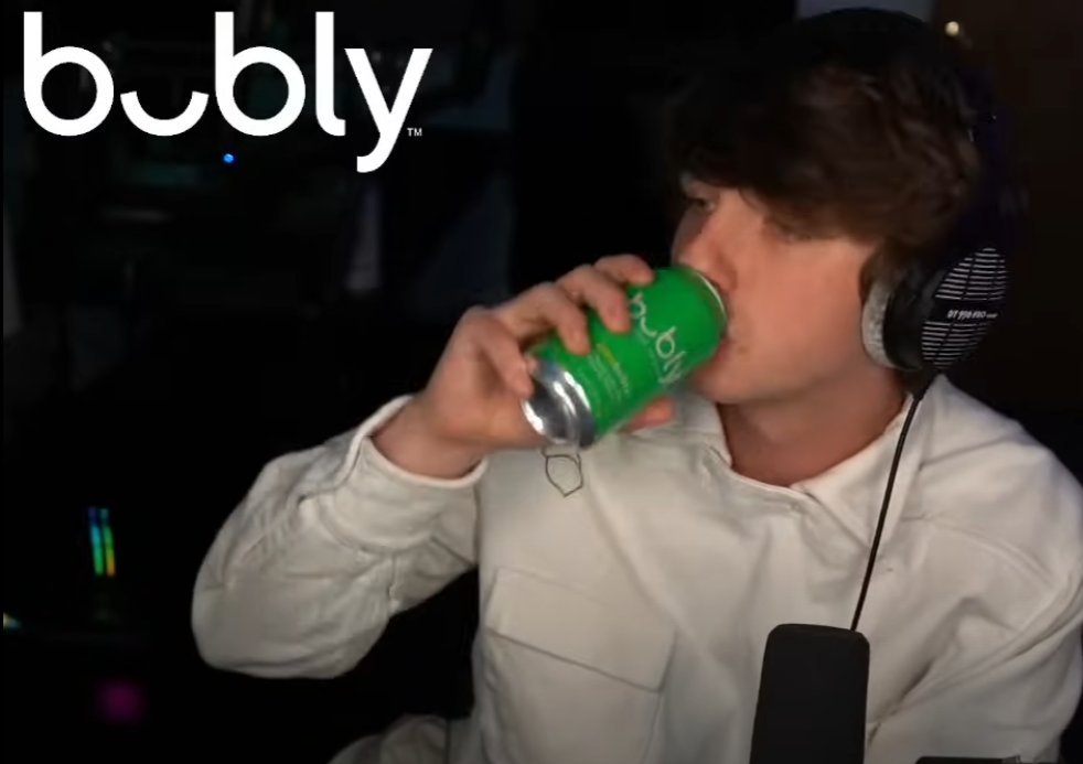 Roblox & @bublywater the perfect Friday night! Come start your weekend off right with our bubly x Pixel Playground UGC - bubly.com/roblox